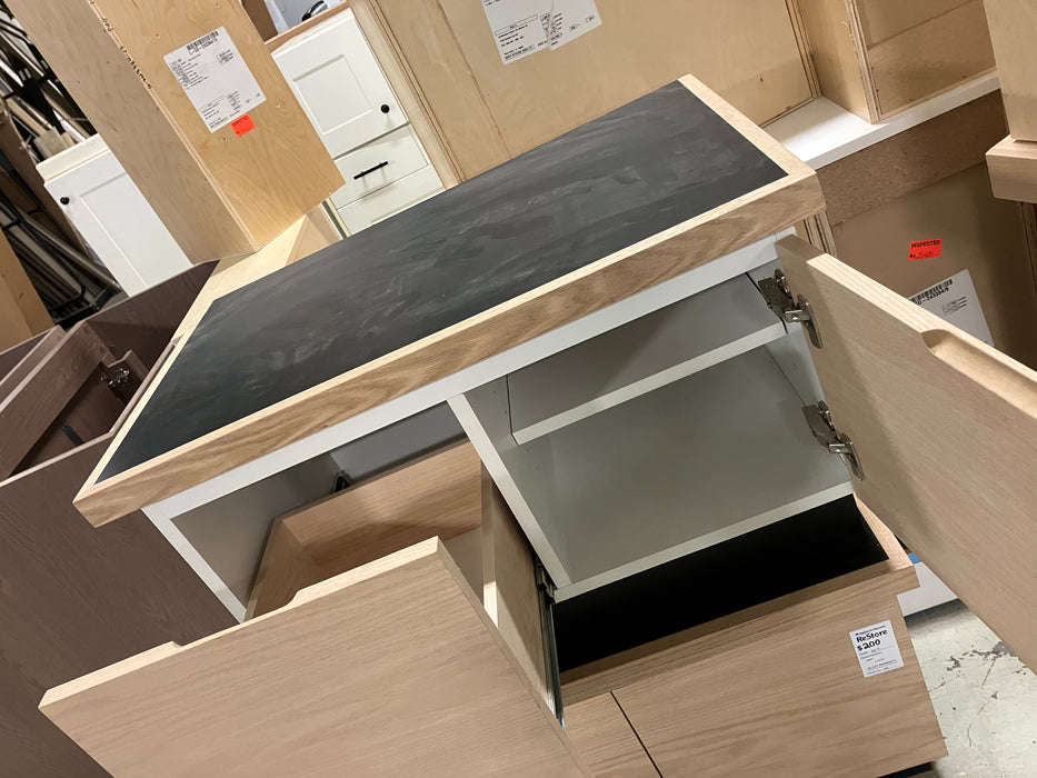 Cream cabinet (new)
