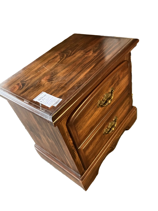 Wooden 2-drawers Nightstand ( used)