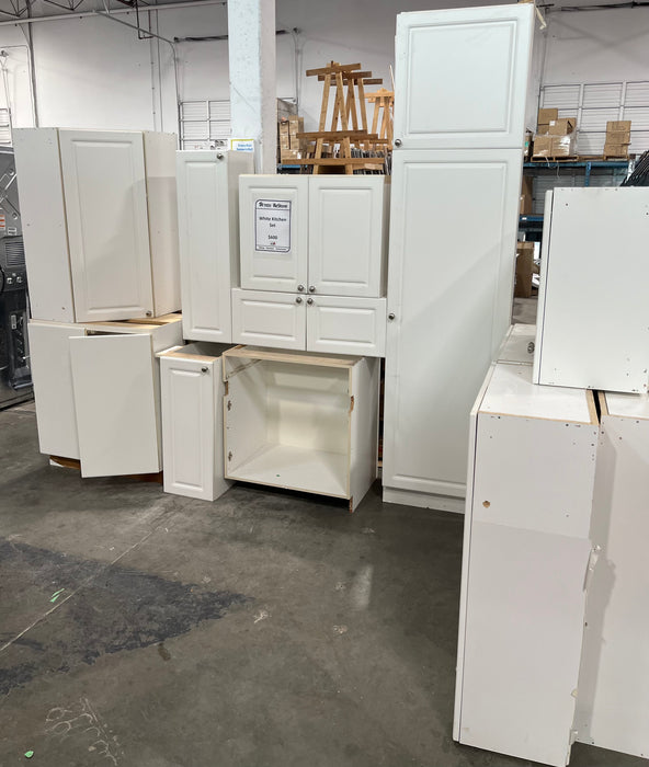 15 Piece White Kitchen