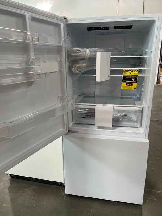 Forno 31" Refrigerator (NEW)