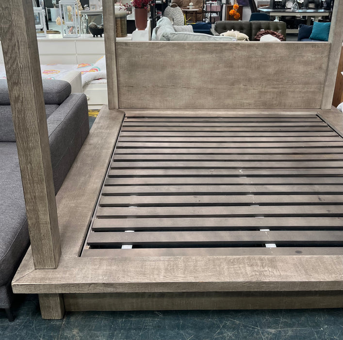 East Lake Four Poster King Bedframe (NEW)