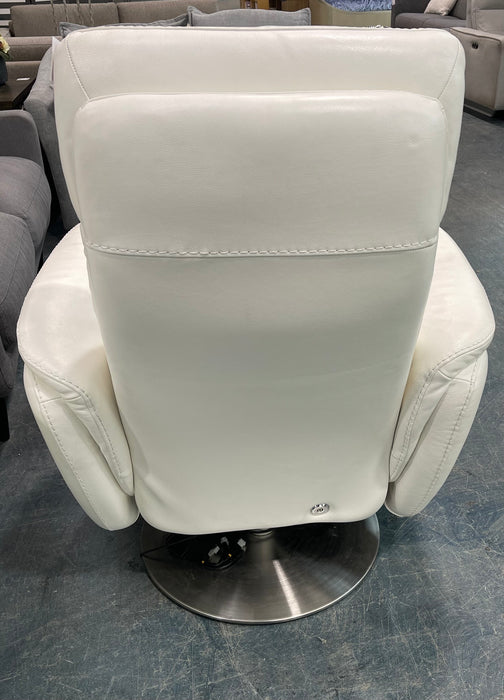 White Electric Recliner (No power cord)