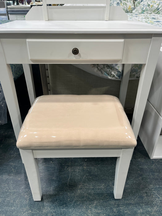 Kids White Makeup Vanity w/ Stool (new)