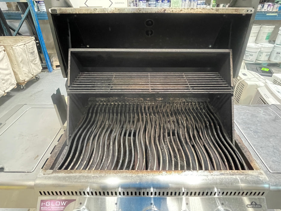 Napoleon BBQ (Used)