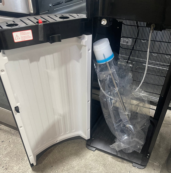 Water Dispenser (new)