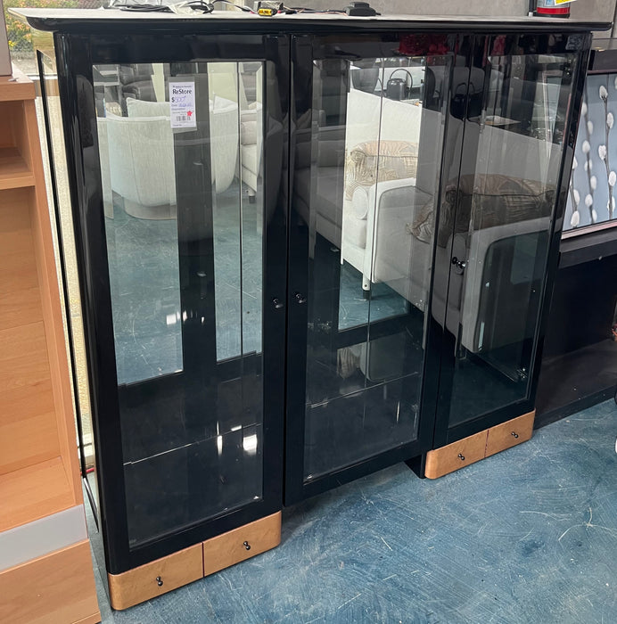 Mirrored Glass Cabinet