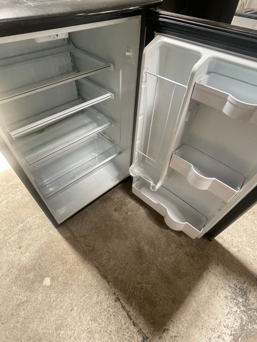 Mini Fridge (used)