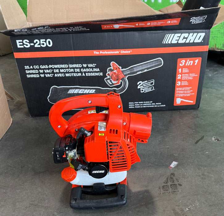 ECHO Gas Leaf Blower Vacuum