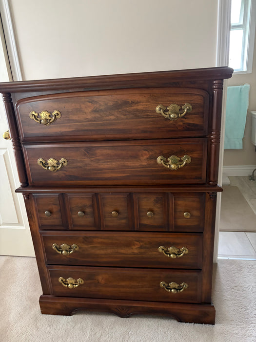 5-drawers Dresser (used)