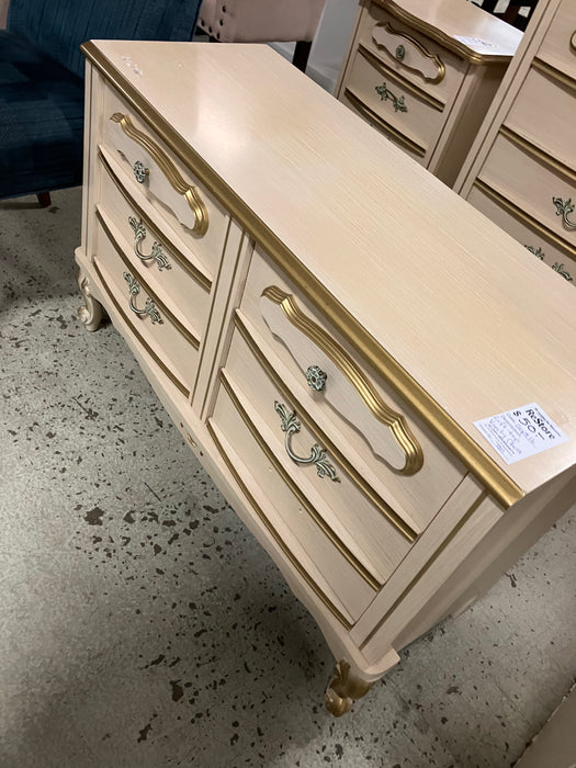 lift top Vanity Chest (used)