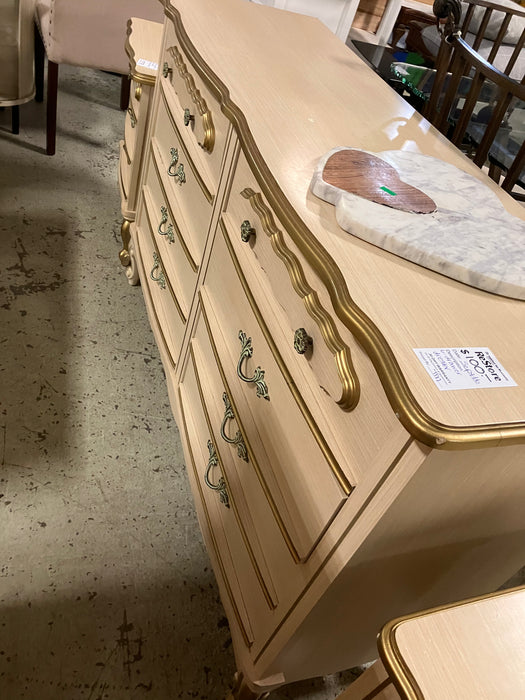 6 drawer Dresser (used)