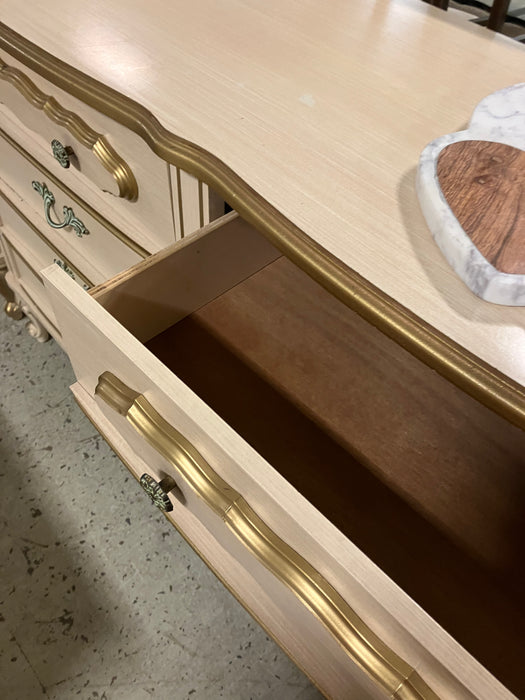 6 drawer Dresser (used)