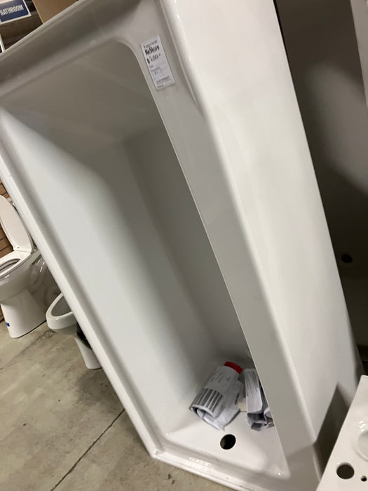 Delta classic bathtub 60 in. - 30 in.