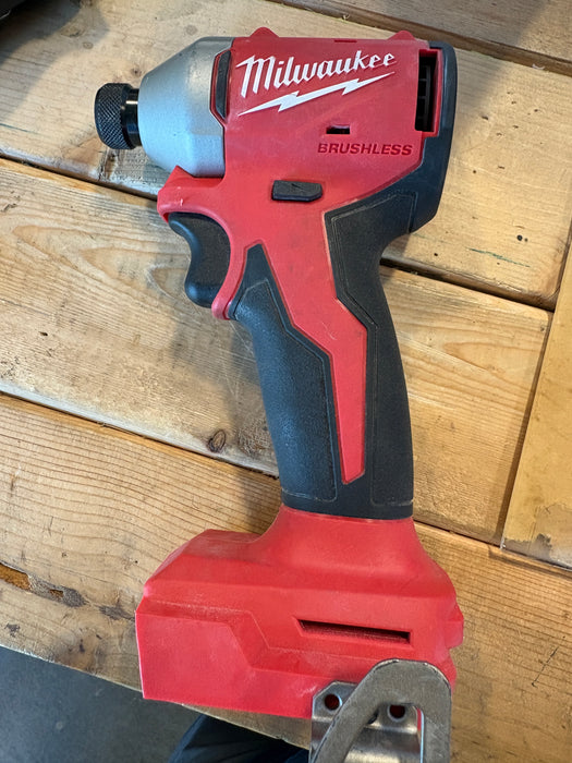 Milwaukee Tool M18 Compact Brushless 1/4" Hex Impact Driver (Tool-Only) (USED)