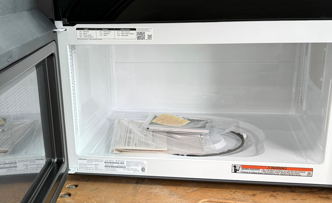 Samsung 1.7 cu. ft. Over the Range Microwave in Fingerprint Resistant Stainless Steel (new)