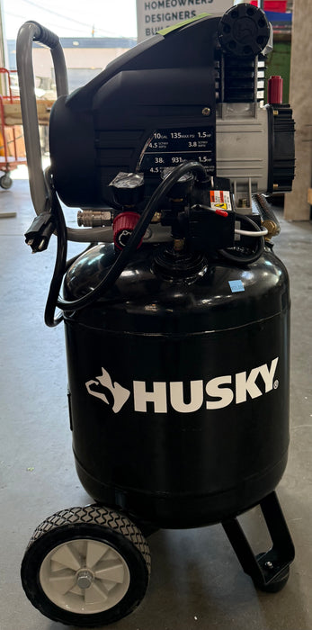 Husky 38 L 135 PSI Electric Wheeled Air Compressor (new)