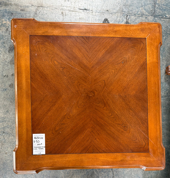 Brown Vintage Side Table (used)
