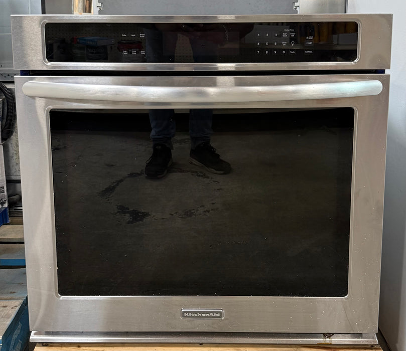 Kitchen Aid 30in. Wall Oven (used)