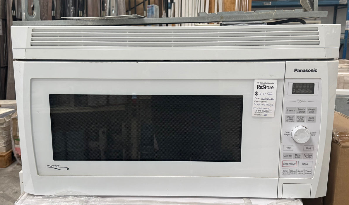 Panasonic Compact Countertop Microwave Oven (used)