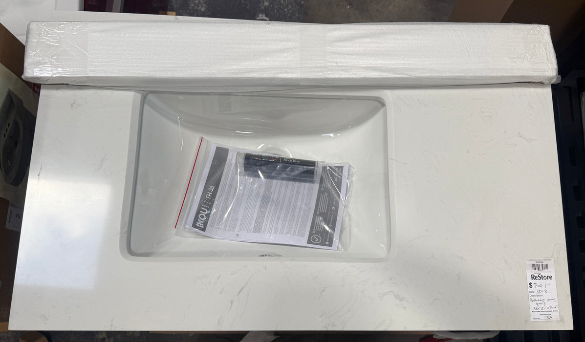 Theo 36-in Jacobean Single Vanity with White with Grey Specks Engineered Stone Top (new)