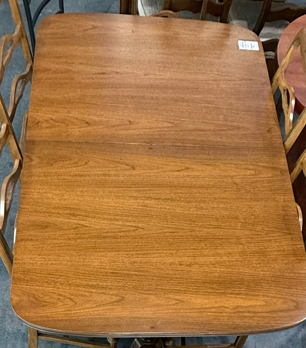 Brown Dining Table Set with 6 Chairs (used)