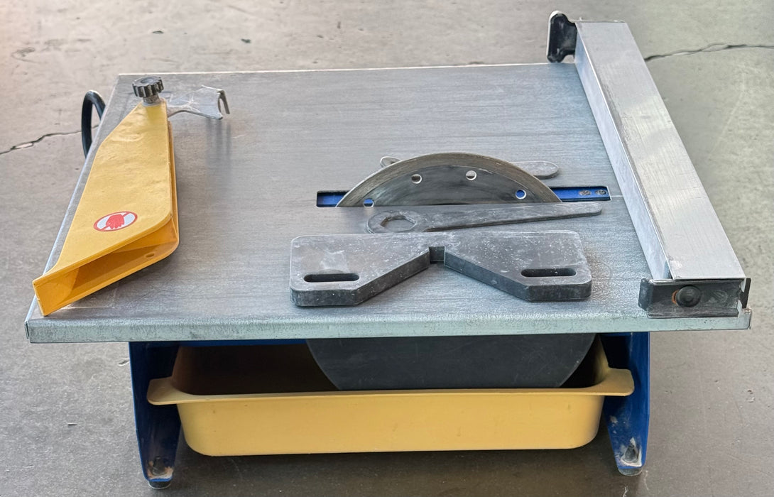 QEP Master Cut 7 in. Portable Tile Saw (used)