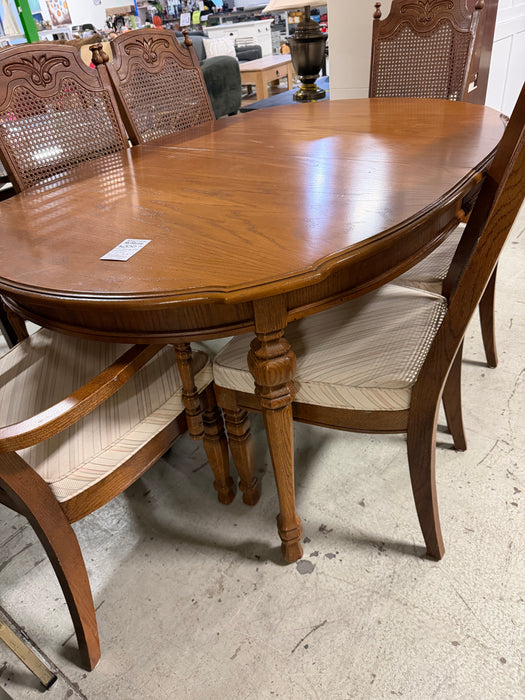 7 piece dining set (used)