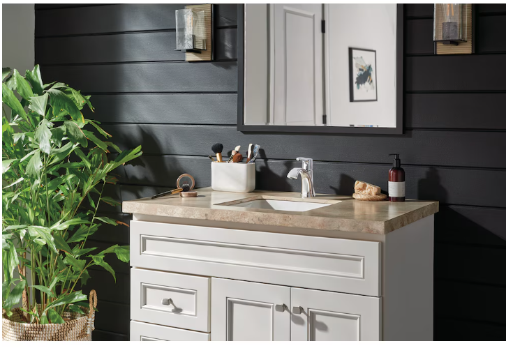 Peerless Parkwood Single Handle Bathroom Faucet in Chrome