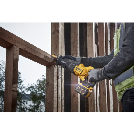 DEWALT 20V MAX FLEXVOLT Cordless Brushless Reciprocating Saw (New)