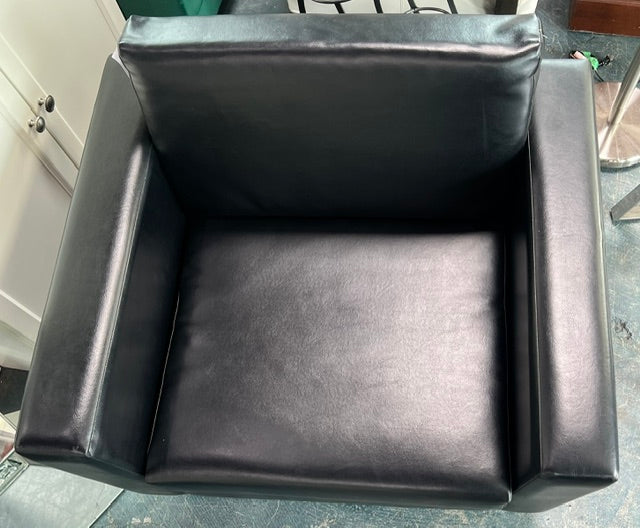Black Armchair (used)
