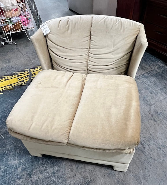 Beige Fabric Accent Chair (used)