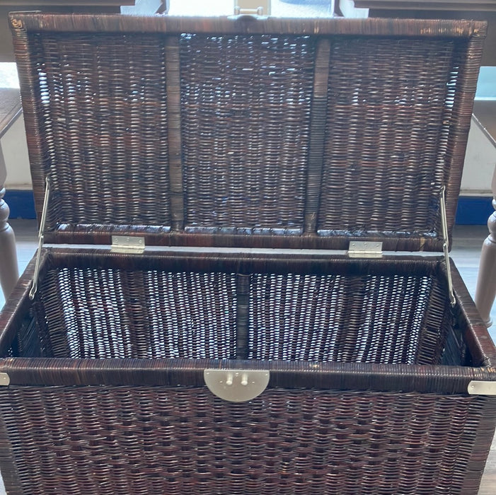 Wicker Trunk