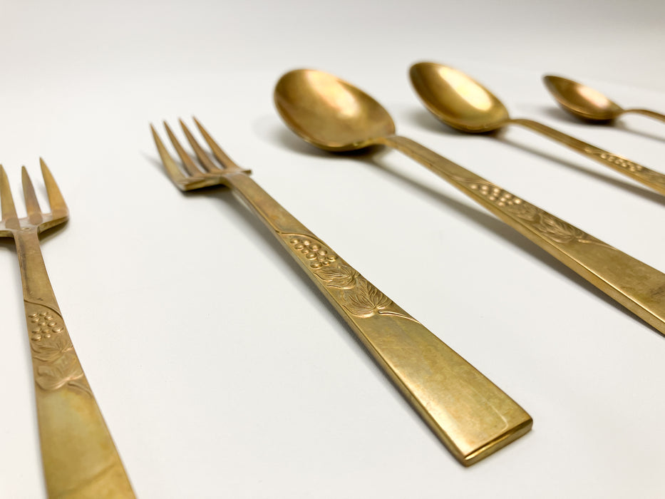 51Piece Flatware Set — Habitat for Humanity Greater Vancouver