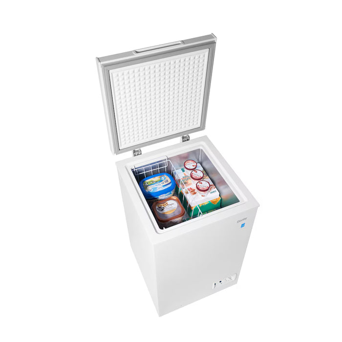 Danby 3.5 cu.ft Chest Freezer in White (new)