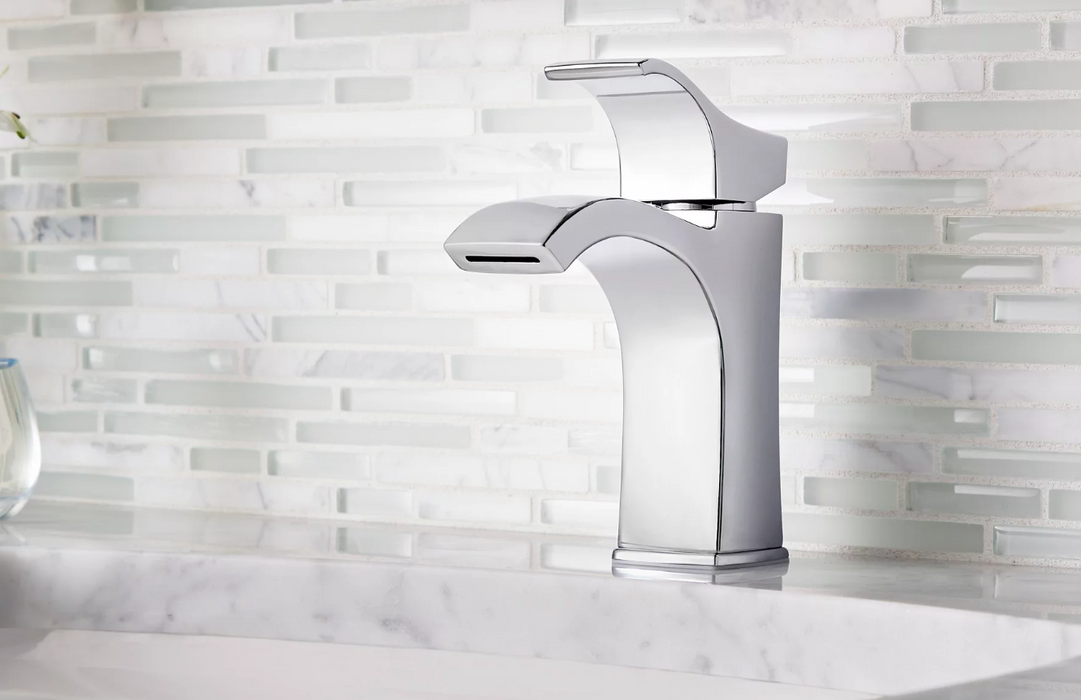Pfister Venturi Single Handle 1 or 3 Hole Polished Chrome Bathroom Sink Faucet/Tap (NEW)