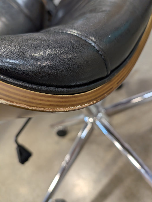 Black Leather/Wood Veneer Office Chair (Used)