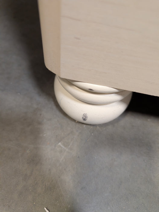 Cottage Retreat Chest in Cream (Used)