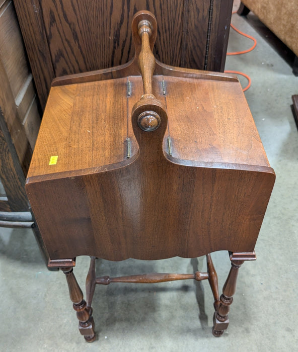 Antique Sewing Box (Used)