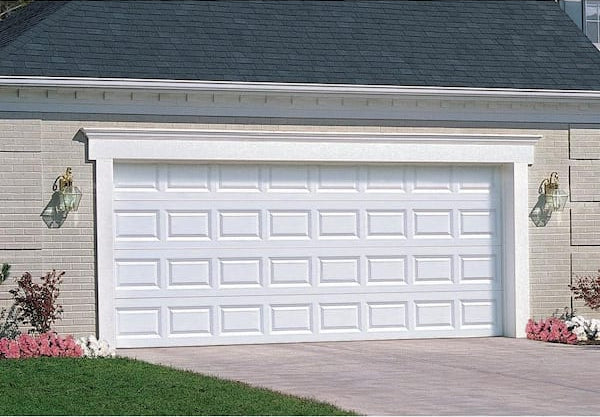 Clopay Steel Garage Door 16ftx7ft Windowless White Complete Kit (new)