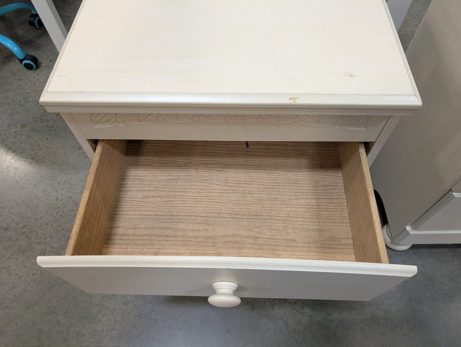 Cottage Retreat Nightstand in Cream (Used)