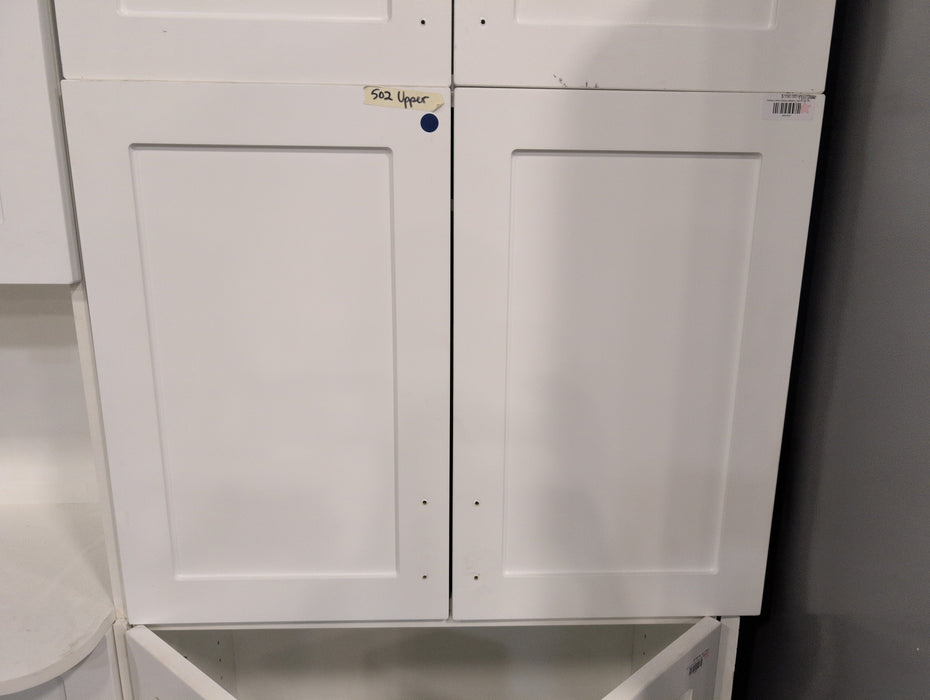 White Shaker Kitchen Cabinets (Used)