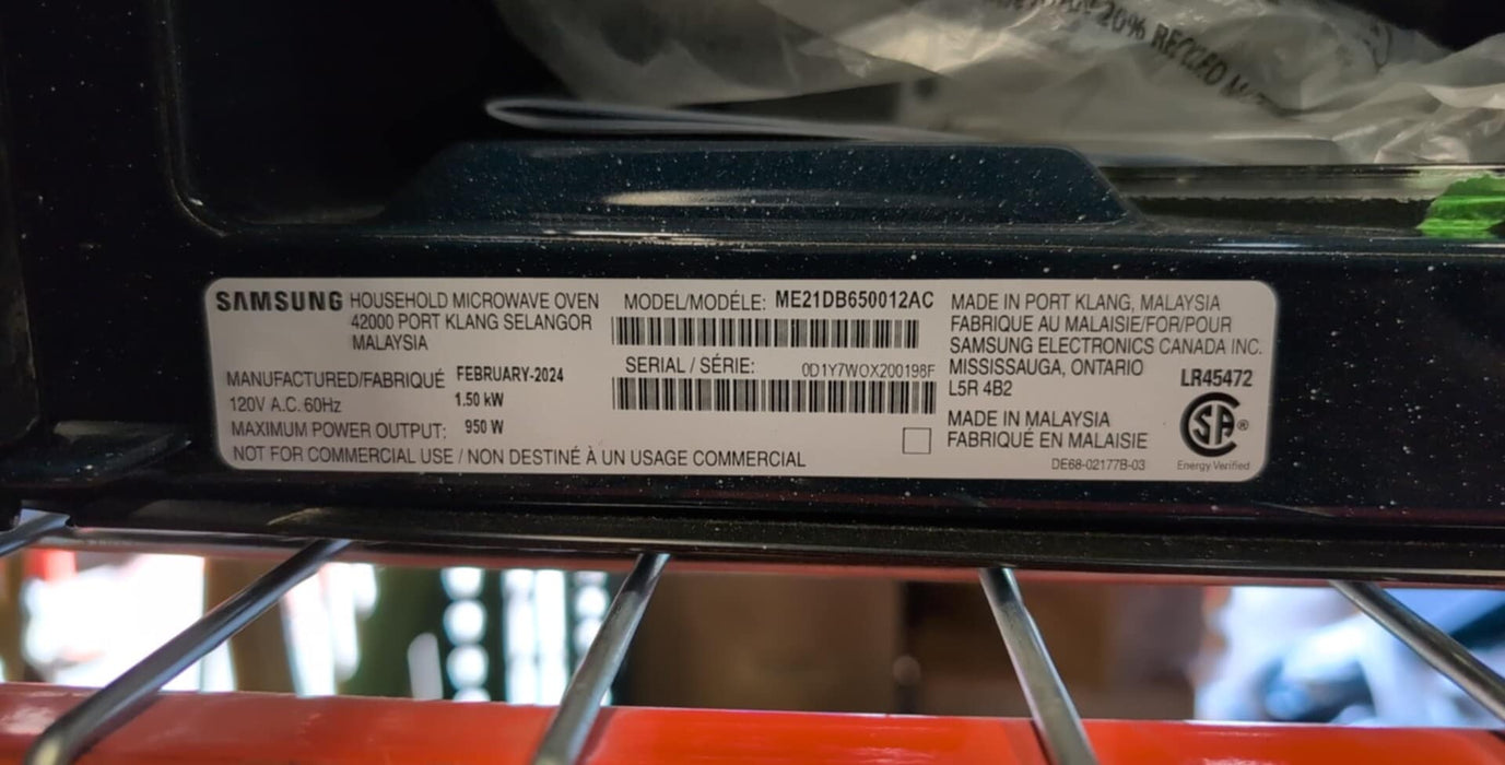 Samsung 30" Over The Range Microwave (new)