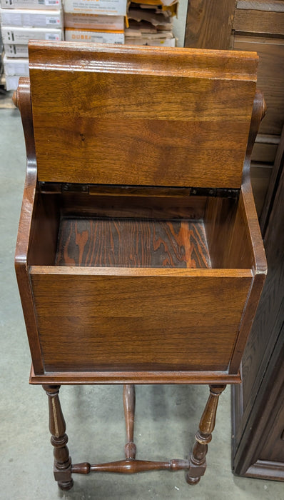 Antique Sewing Box (Used)