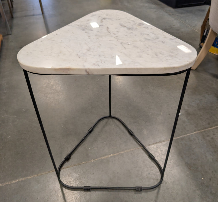 Gisa Table - BARE-ET3224