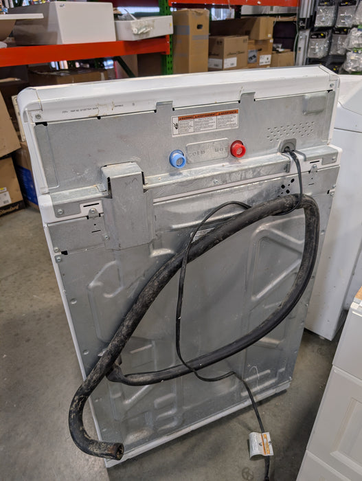 Maytag 27” 4.9 cu. ft. Capacity Top Load Washing Machine MVWC565FW1 (Used)