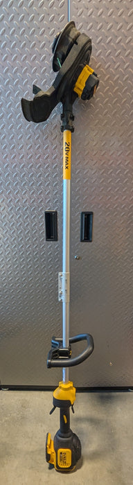 DEWALT 20V MAX Lithium-Ion Cordless 13-inch String Trimmer (Tool-Only) (Used)