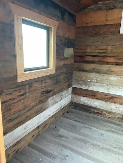 8x8 Autographed Canucks Shed - Blue