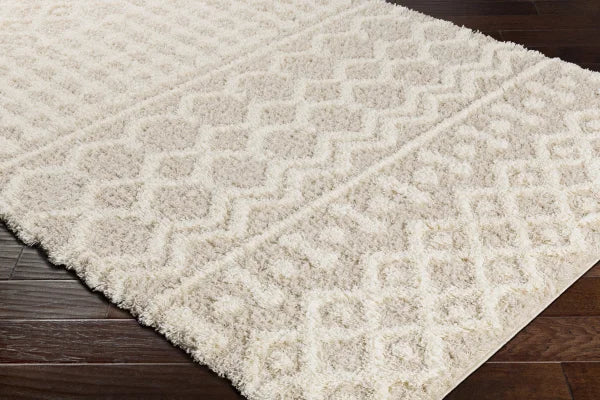 Urban Shag Rug (Beige - 5'3 x 7'3) (NEW)
