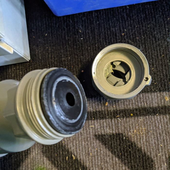 Industrial Straight Electrical Connector