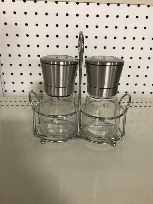 Yumdum Salt & Pepper Mill Set (new)